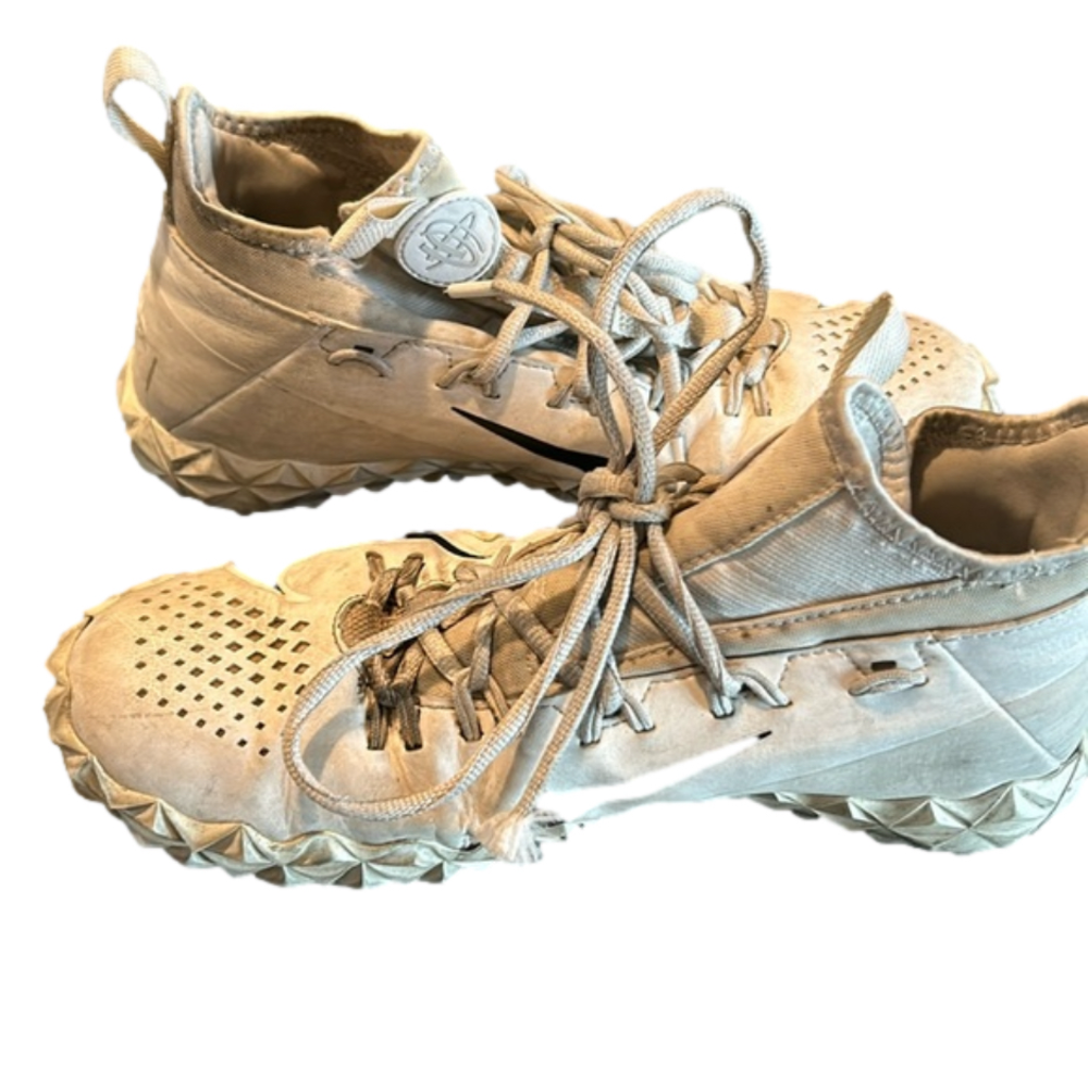 Nike Athletic Shoes in Cream and Black